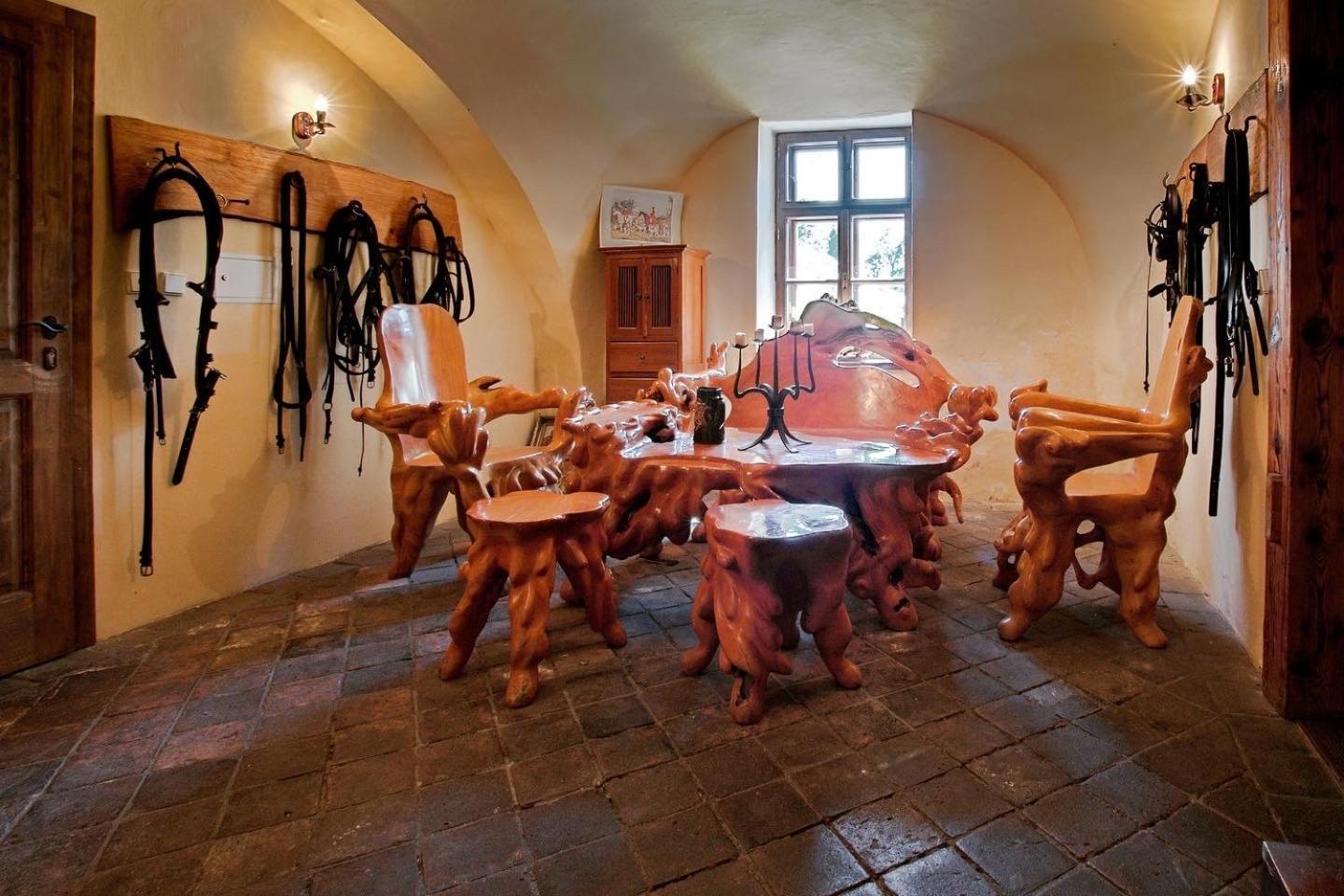 Dvur Olsiny -Hotel And Horse-Riding Карвина Экстерьер фото